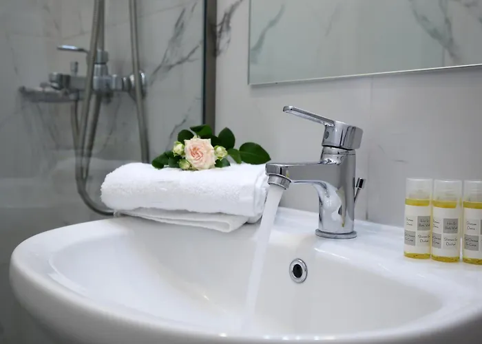 Hotel de apartamente Avra *