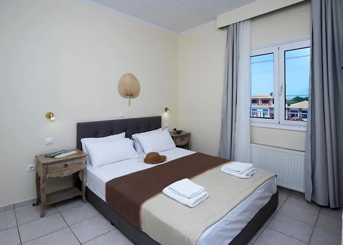 Avra Hotel de apartamente *