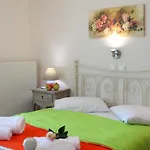 Avra Apart Otel