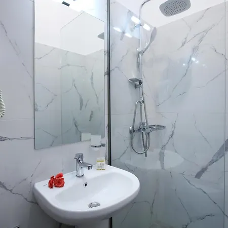 شقة فندقية Avra 3*